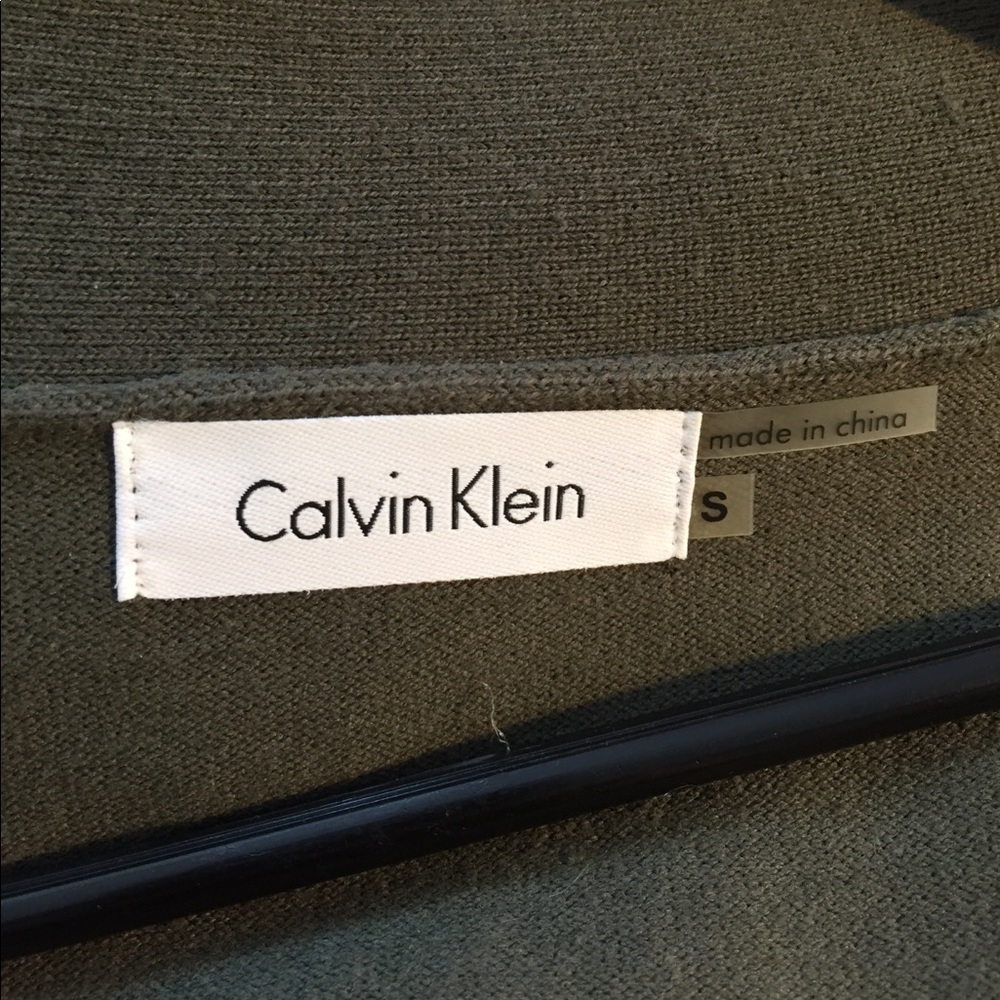 Calvin Klein Olive Green Crop Sweater - Picture 5 of 7